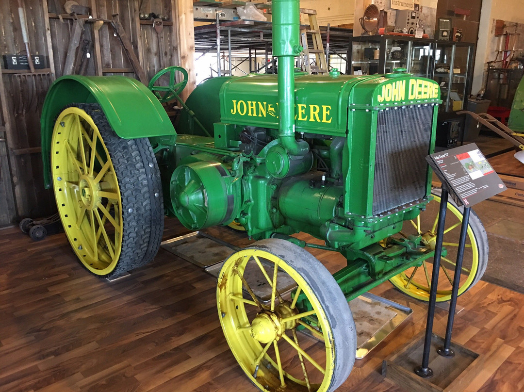 Lester F. Larsen Tractor Test & Power Museum-林肯必去景点