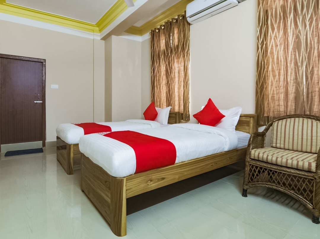 OYO 22435 Ramdhenu Homes主图