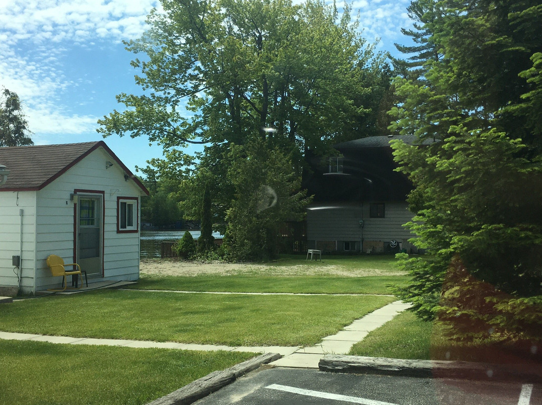 Hollywood Cottages主图