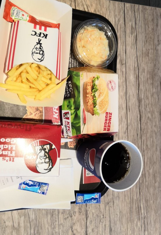 Volketswil餐馆和美食-Kfc