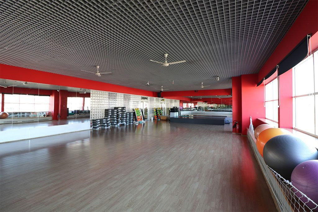 Form Factory Fitness Center Chodov景点图片