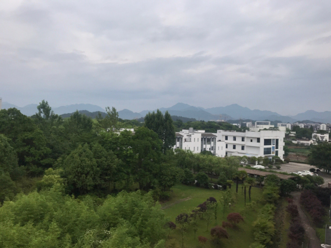 黄山学而会议中心酒店主图