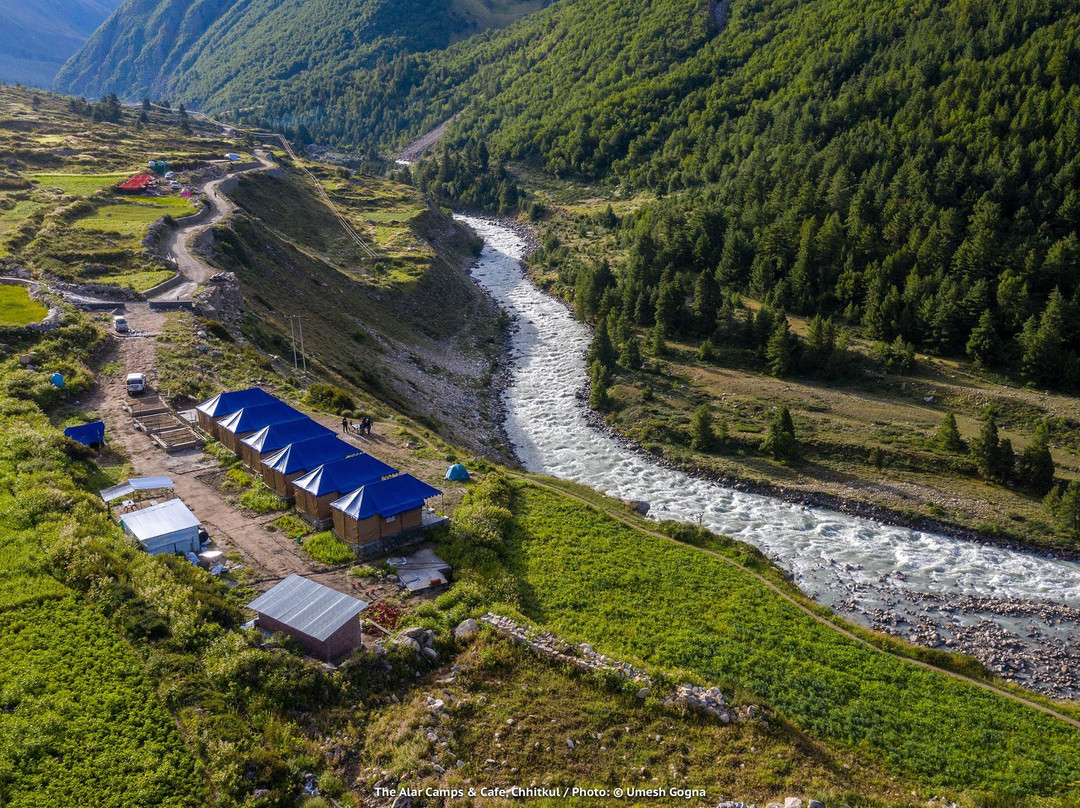 The Alar Camps & Cafe