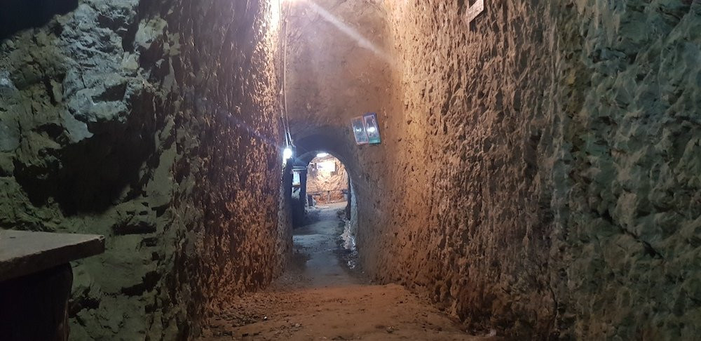 Khao Nam Khang Historic Tunnel景点图片