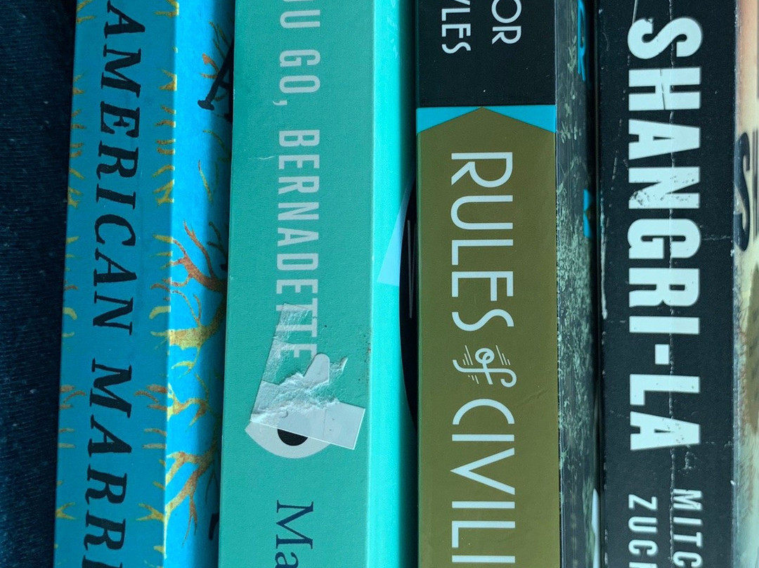 Buxton Village Books景点图片