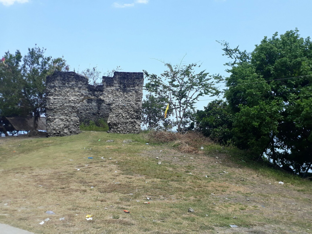 Obong Watchtower景点图片