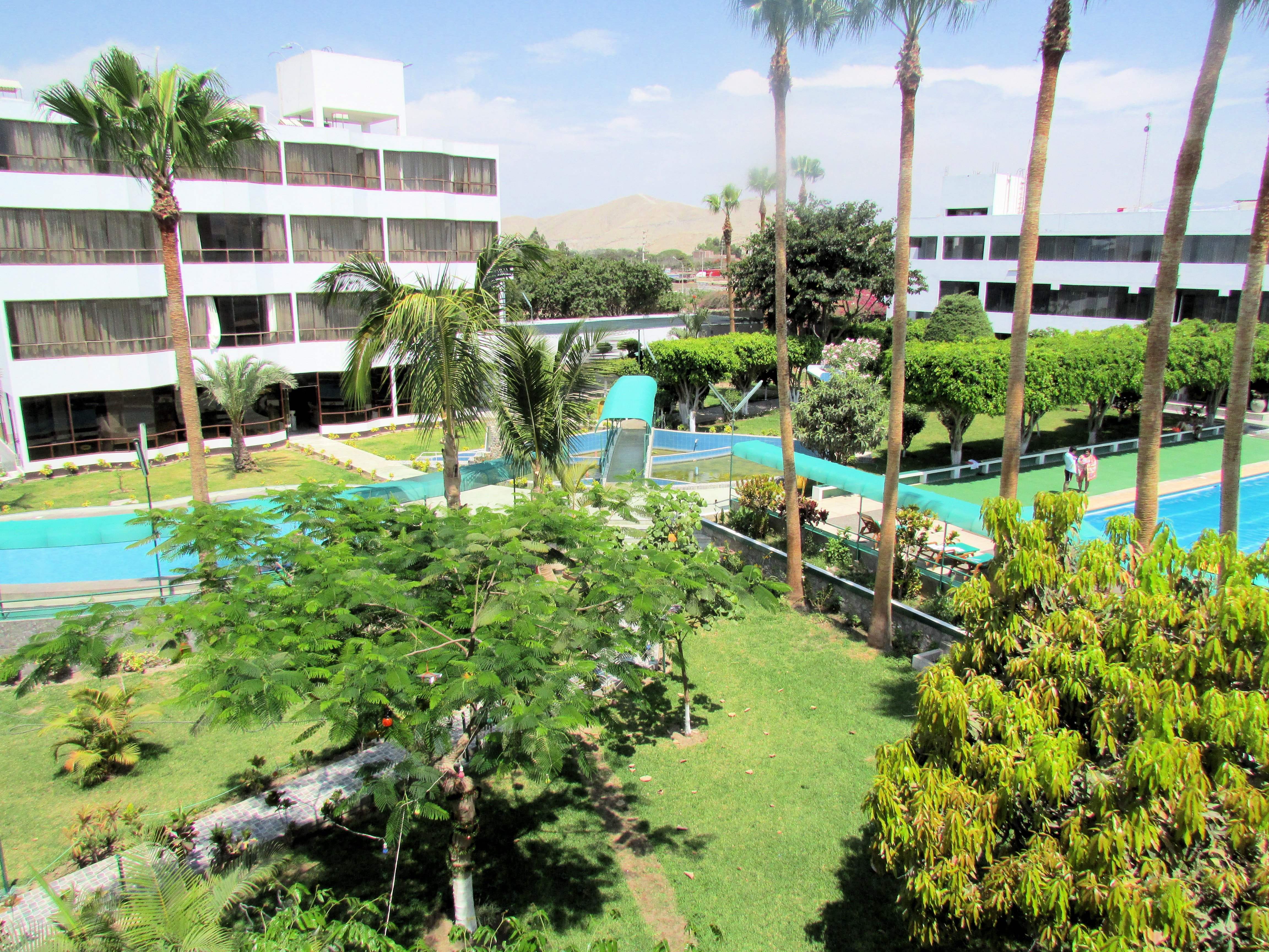 Las Poncianas Club Hotel-泳池