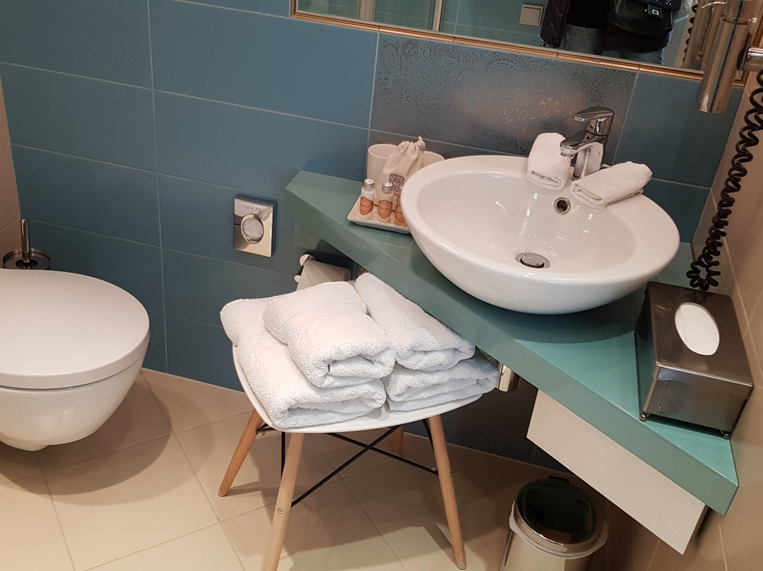 Soleil Boutique H主图