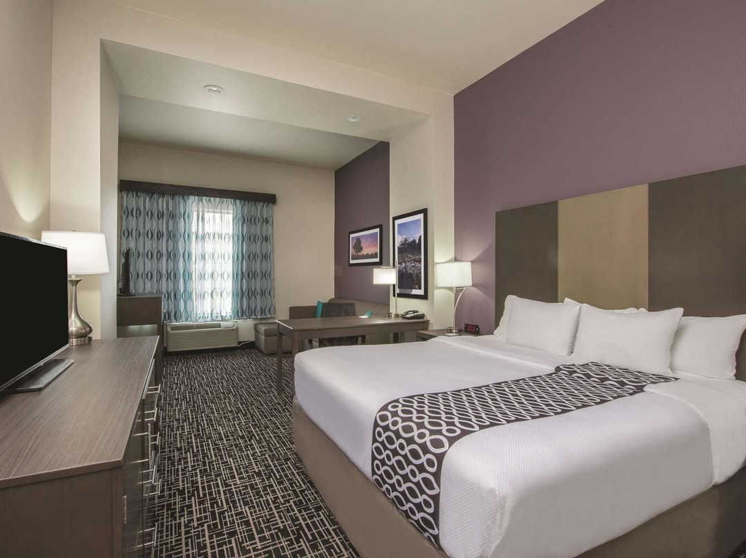 La Quinta Inn & Suites by Wyndham Enid主图