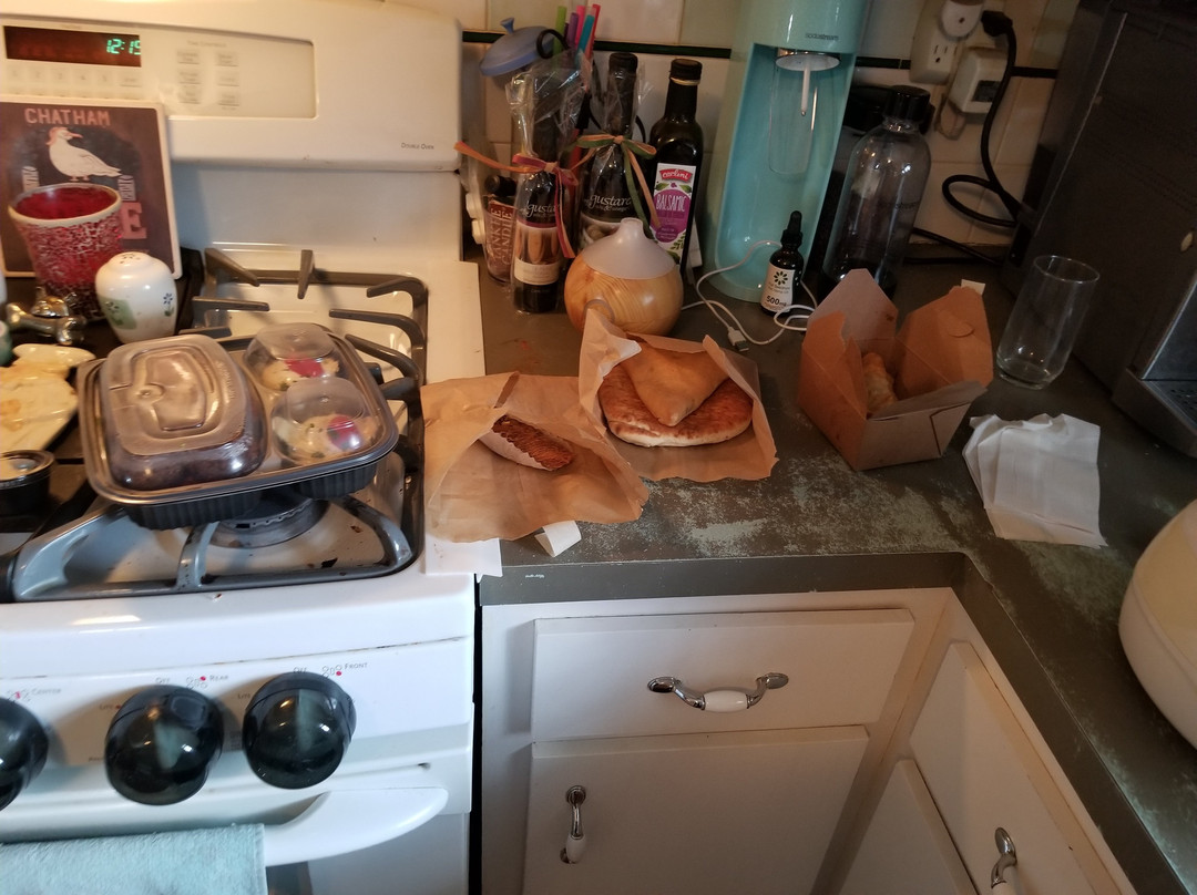 特兰伯尔餐馆和美食-Abi's Falafel