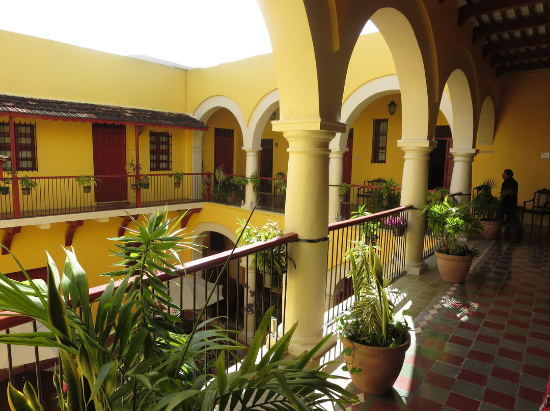 卡斯特尔玛酒店主图