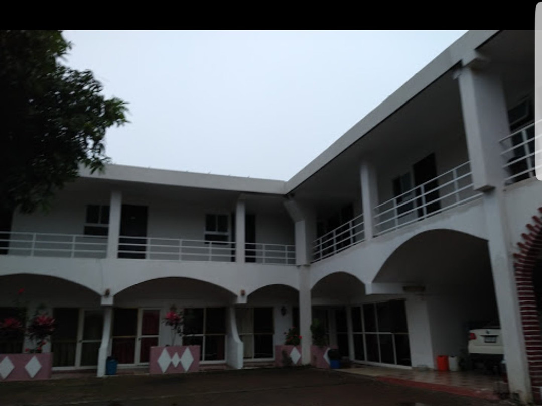 Hotel Oasis
