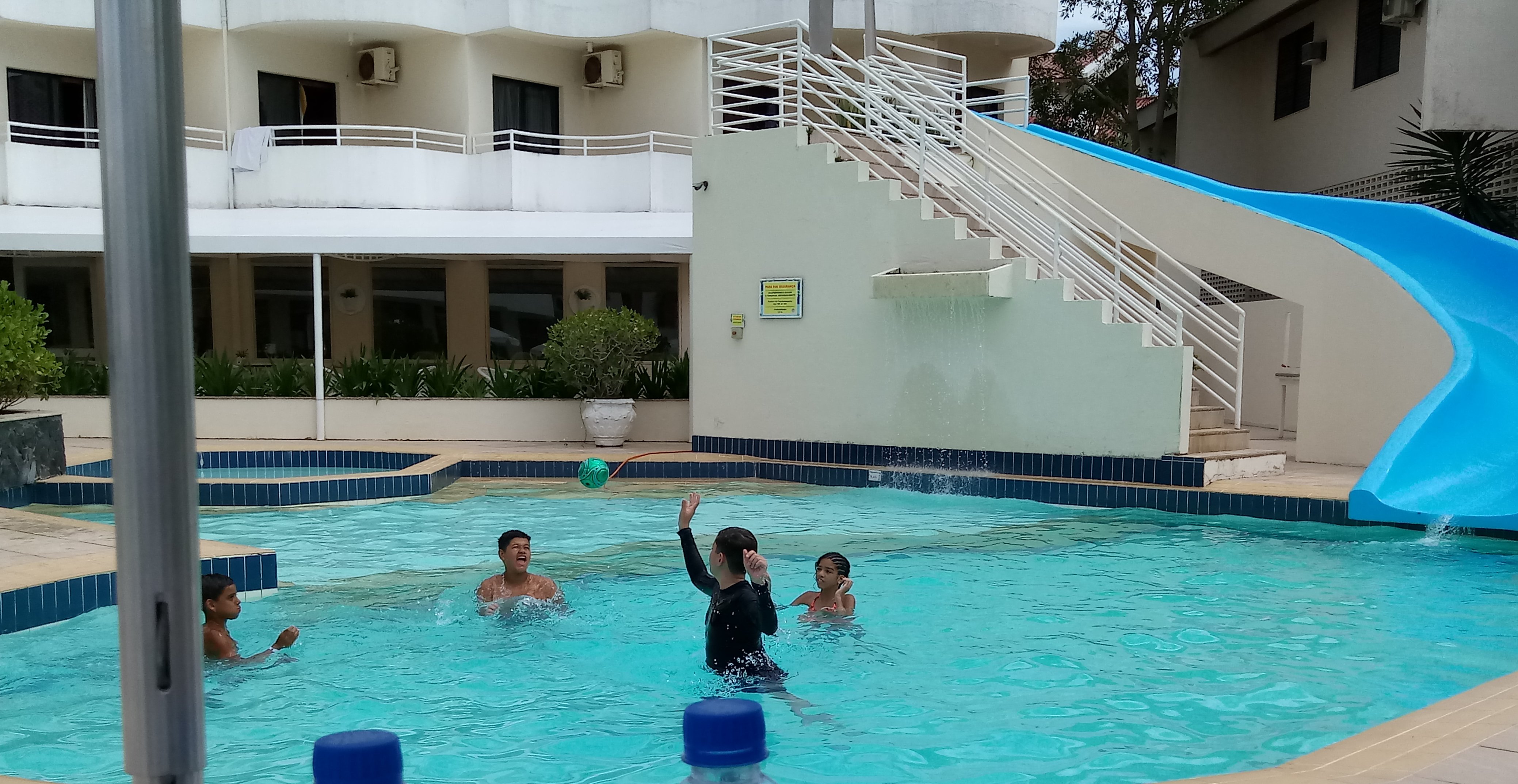 Praia Brava Hotel-泳池
