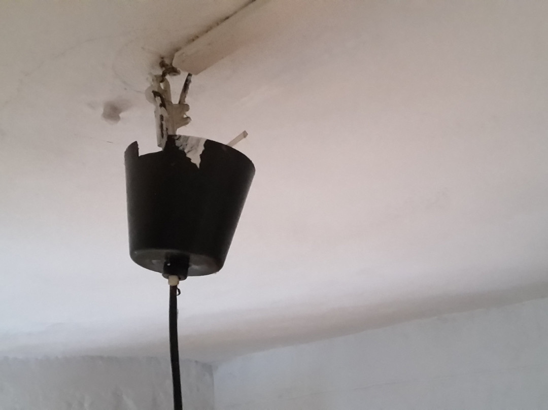 瓦波雷餐厅酒店主图