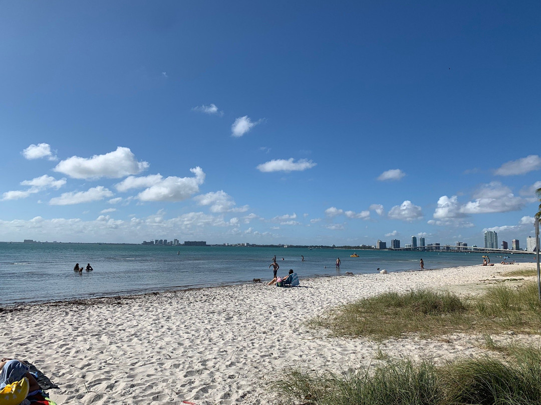 Rickenbacker Causeway Beach-比斯坎湾必去景点