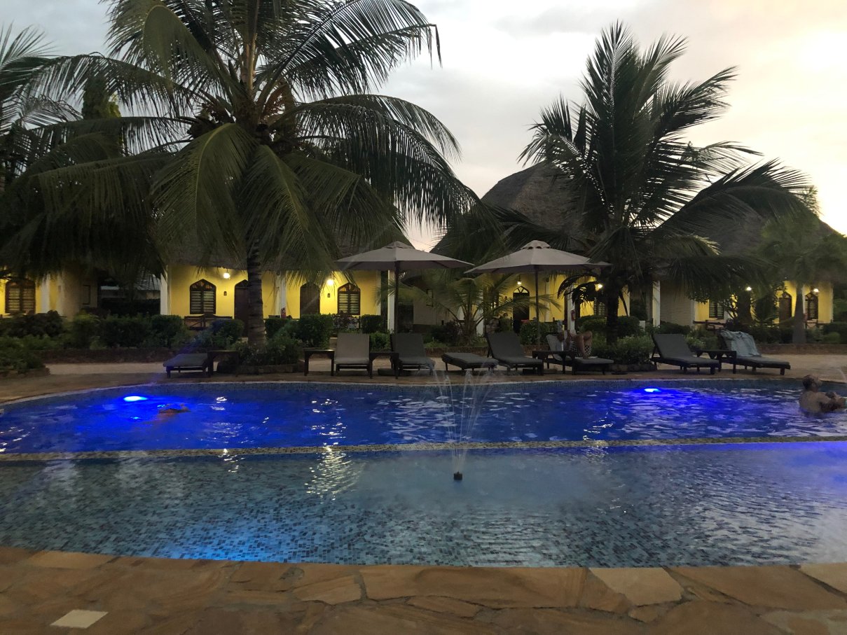 Kiwengwa Bungalow Boutique Resort-泳池