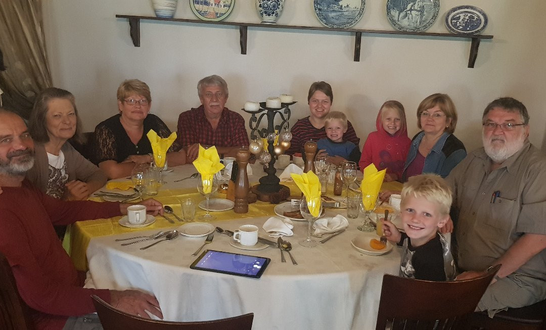 Lalapanzi Hotel & Conference Centre主图