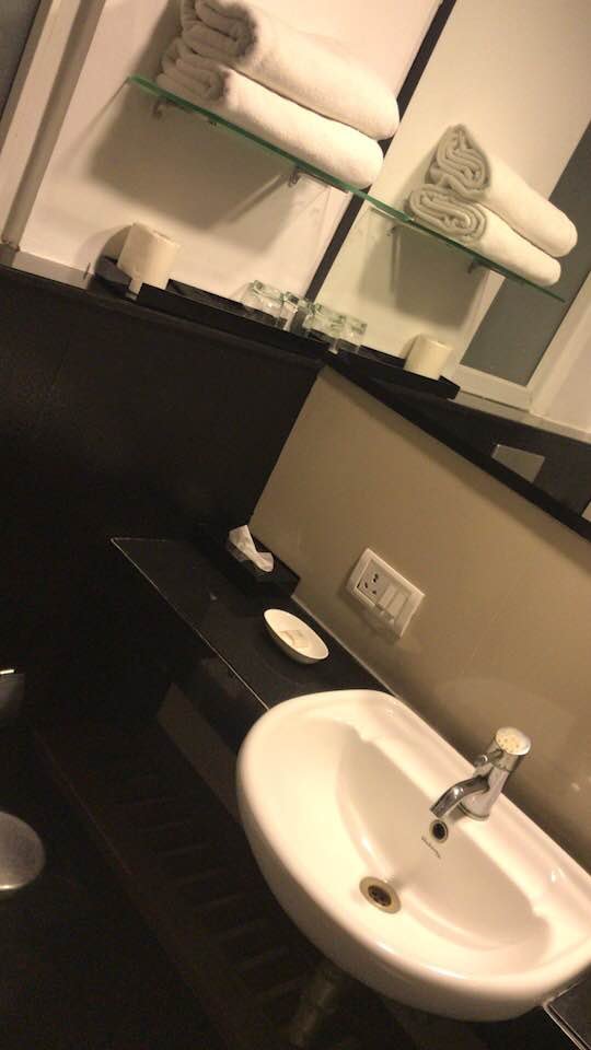 Regency Sameera Vellore By GRT Hotels-浴室