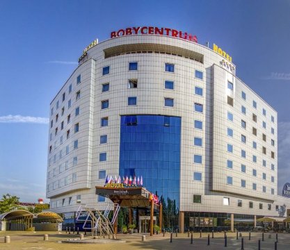 Cosmopolitan Bobycentrum-官方