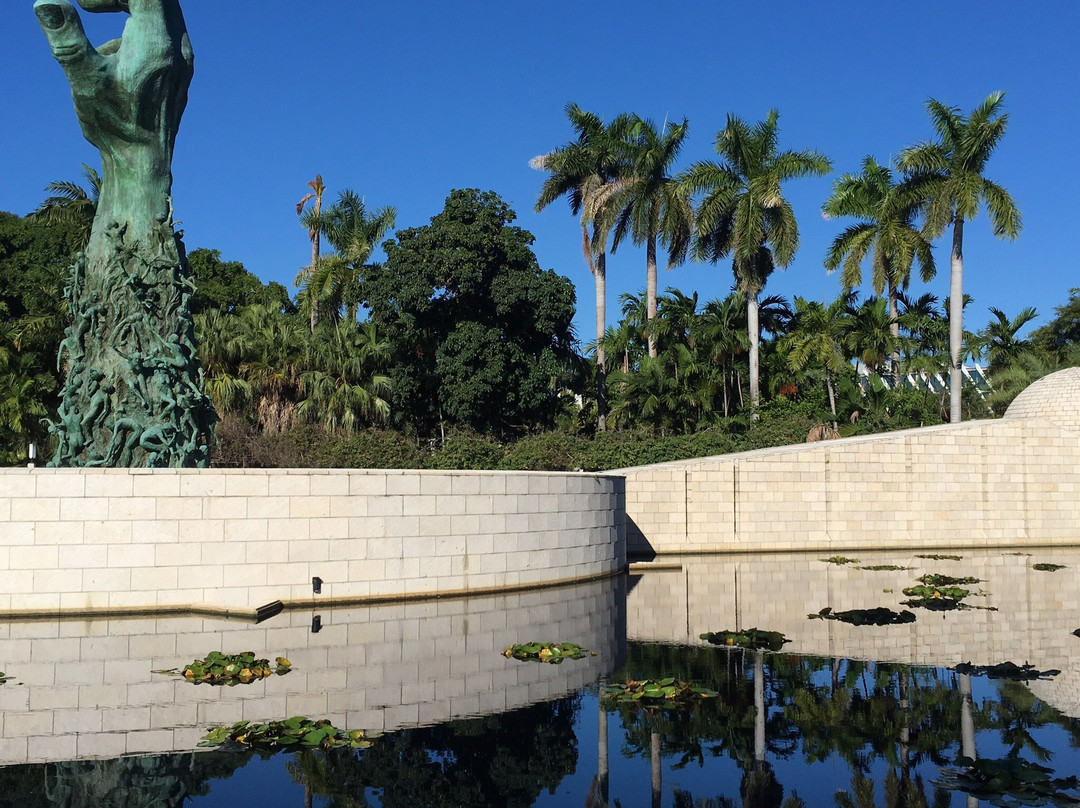 Holocaust Memorial Miami Beach景点图片