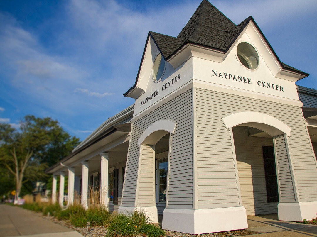 The Nappanee Center景点图片