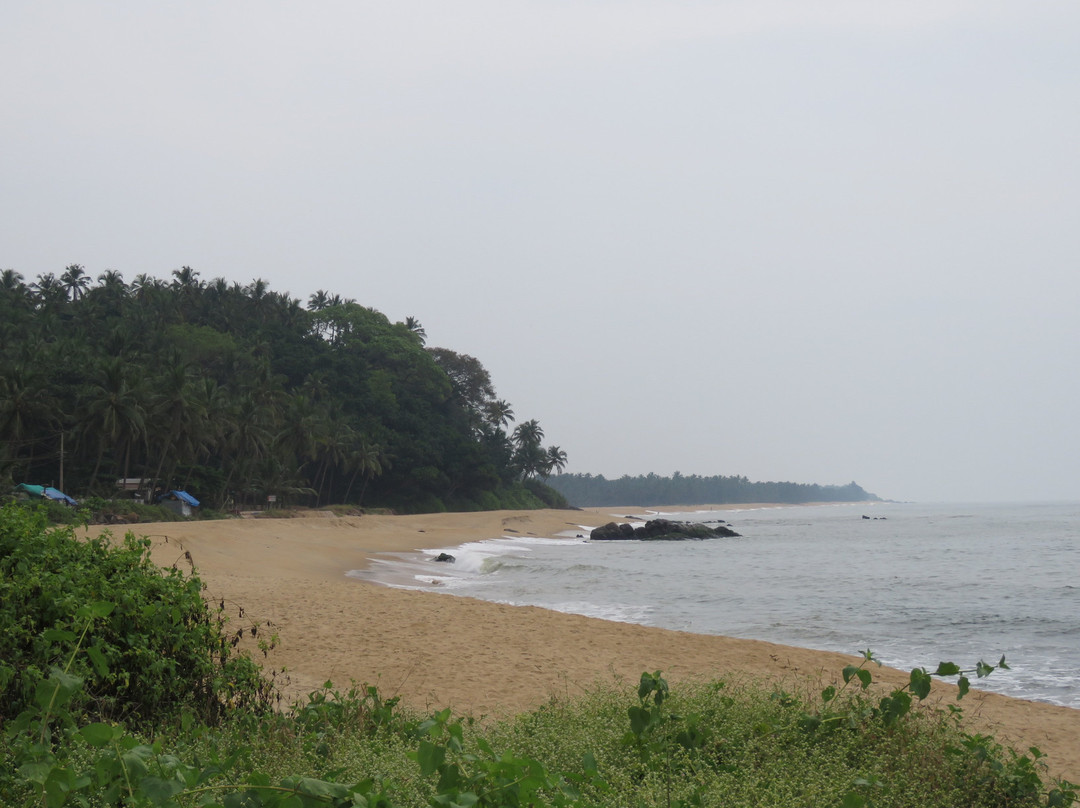 Chembirika Beach景点图片