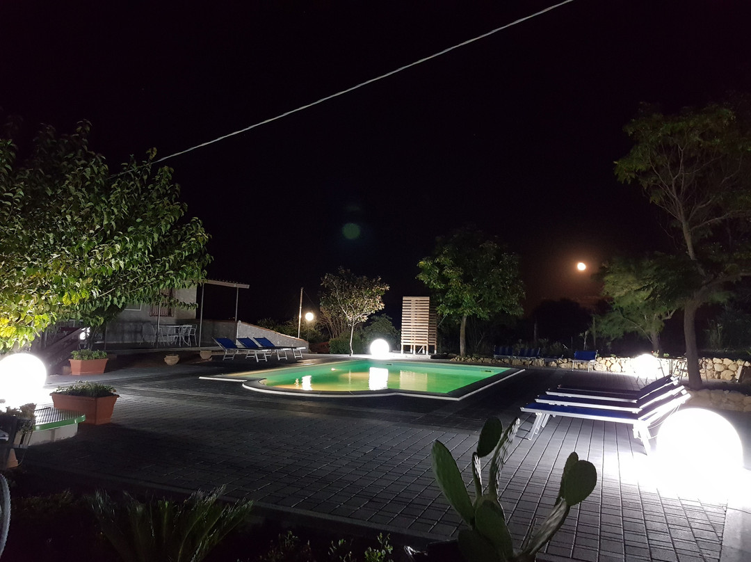 Valguarnera Caropepe酒店住宿-Bed & Breakfast Floristella