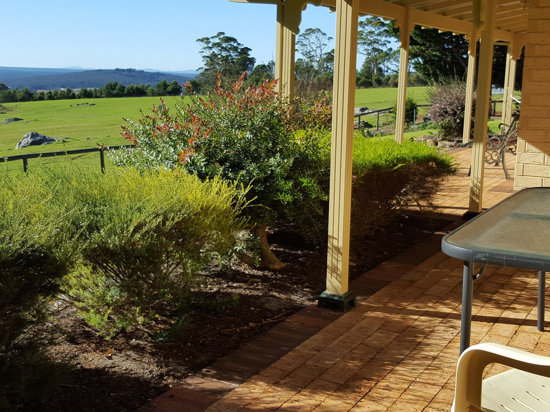 The Grange on Shadforth主图