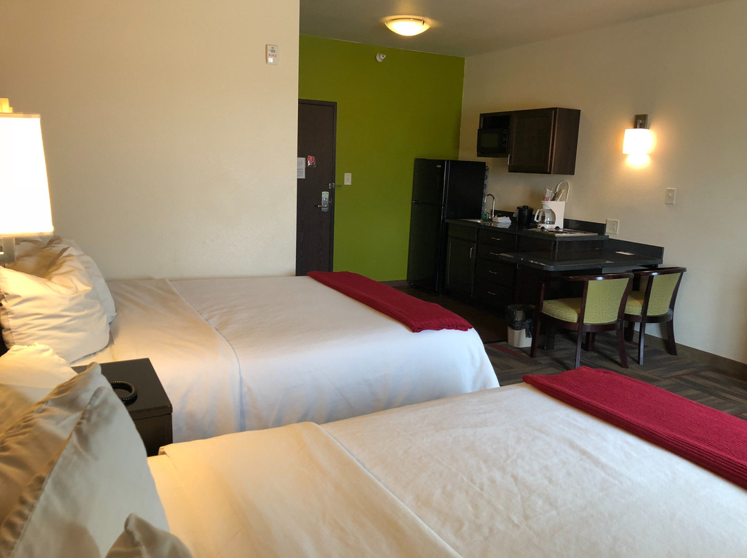 Black Gold Suites主图