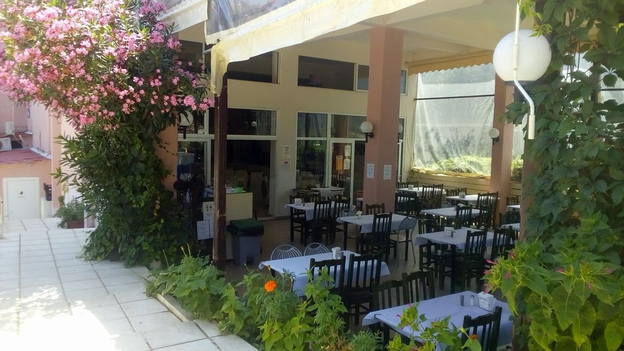 Golden Beach Hotel-餐饮