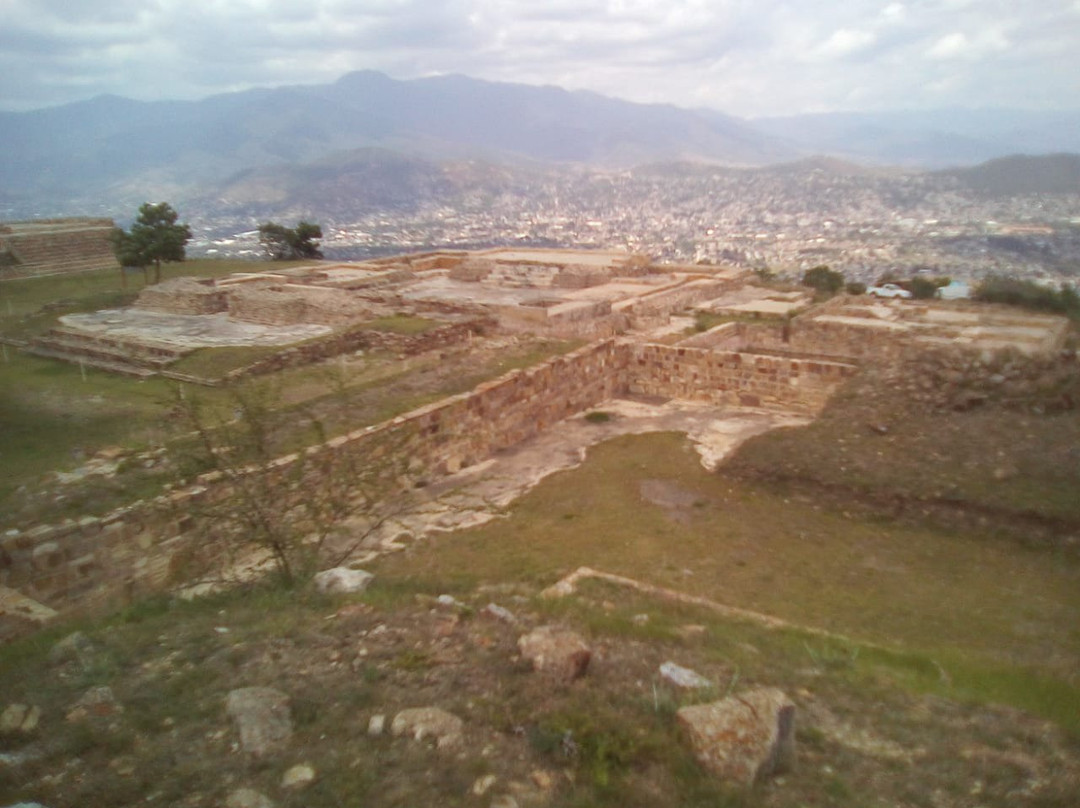 Zona Arqueológica de Atzompa-瓦哈卡必去景点