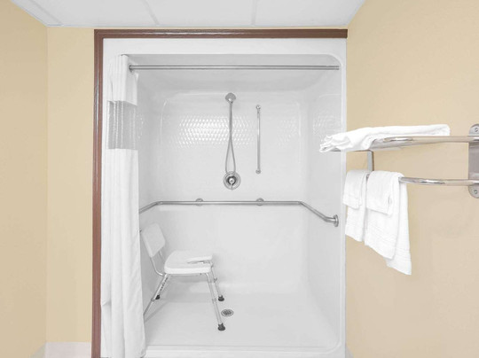 Days Inn by Wyndham Fayetteville主图