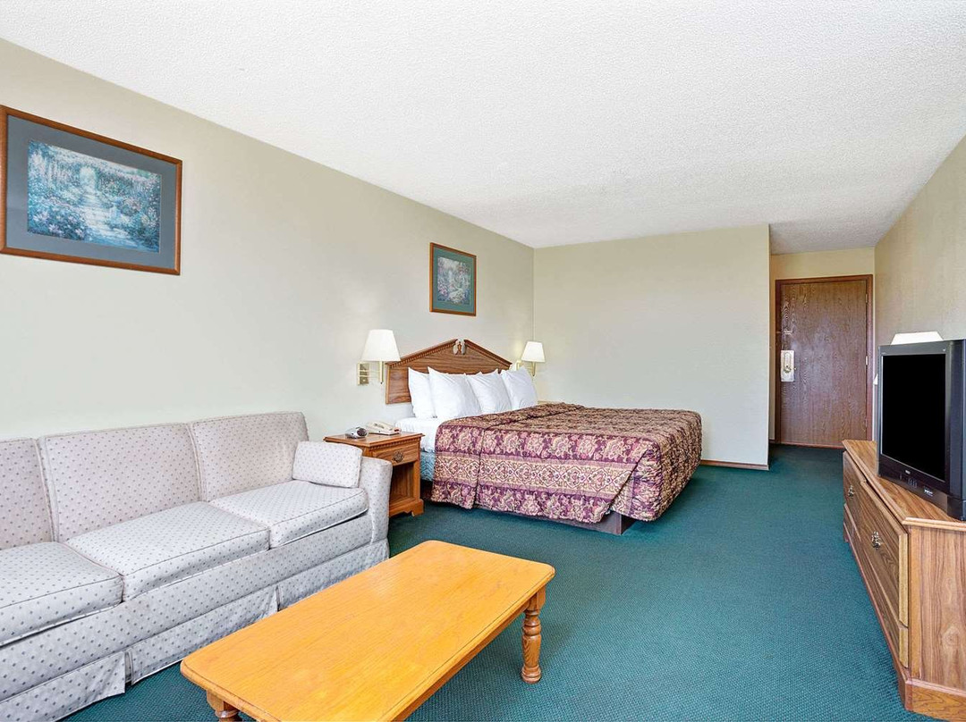 图尼卡度假村戴斯酒店主图