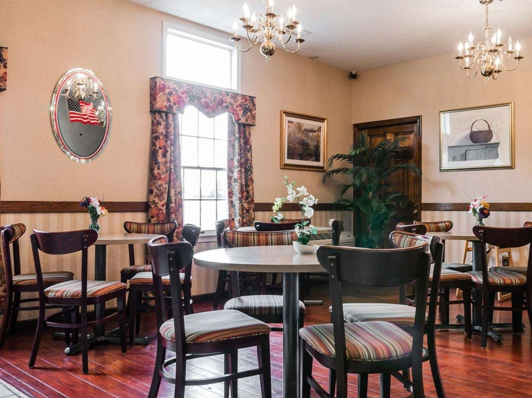 Econo Lodge & Suites主图