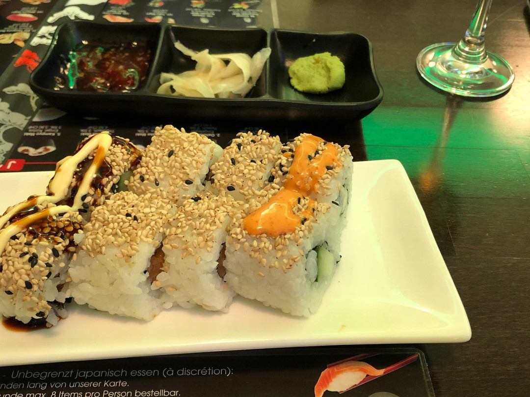 Okinii Sushi & Grill