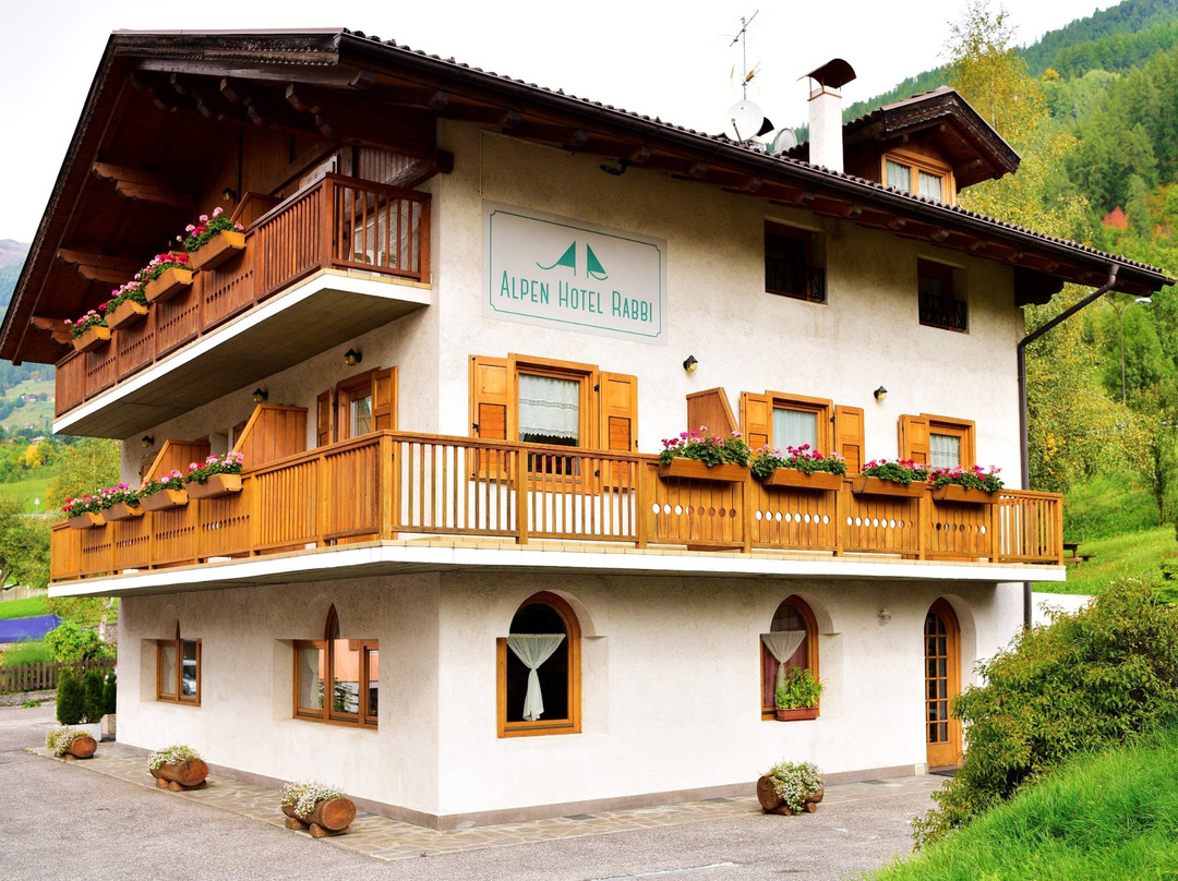 拉比高山酒店