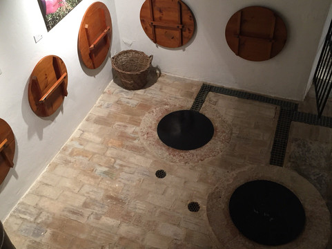 La Puebla de Cazalla旅游景点-Hacienda Nuestra Senora del Carmen (La Fuenlonguilla)