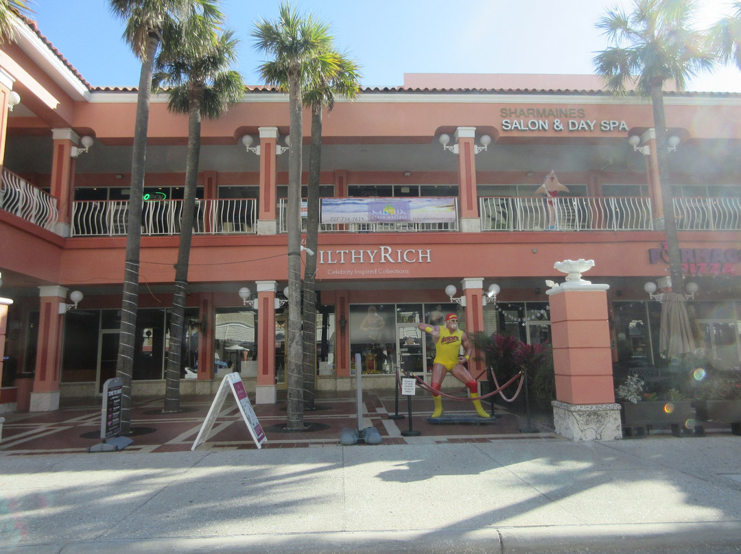 Pelican Walk Plaza-克利尔沃特必去景点