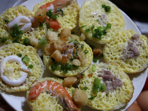 Vietnam On Vespa Street Food Tour-胡志明市必去景点