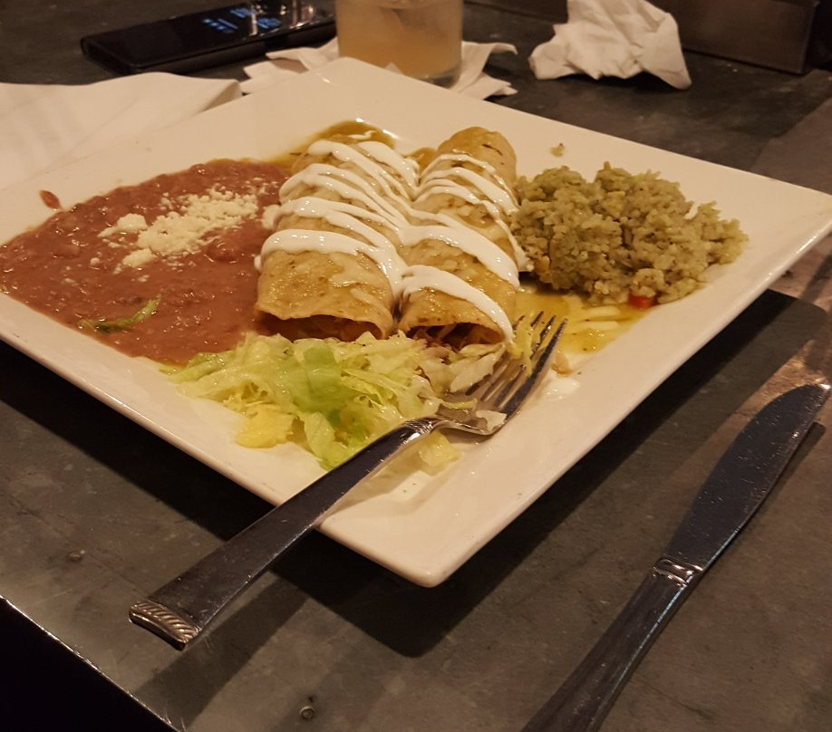 LUNA Mexican Kitchen - The Alameda