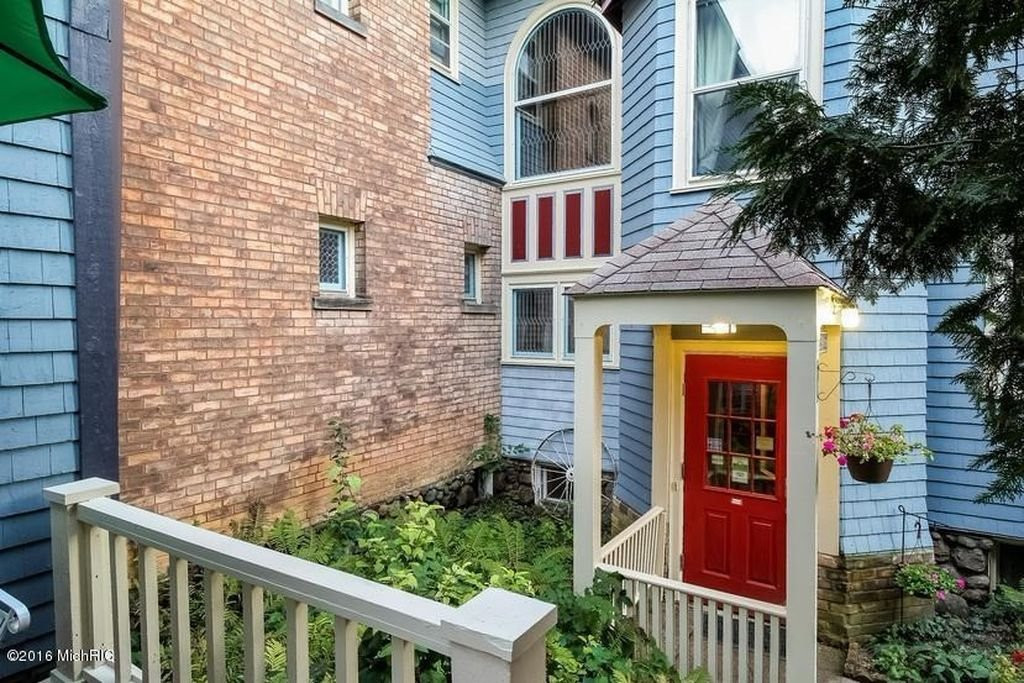 Saravilla Bed and Breakfast主图