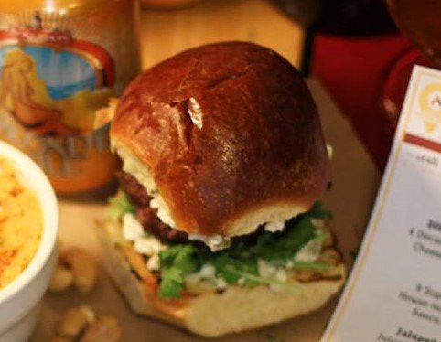 The Beer Box-Aguadilla必去景点