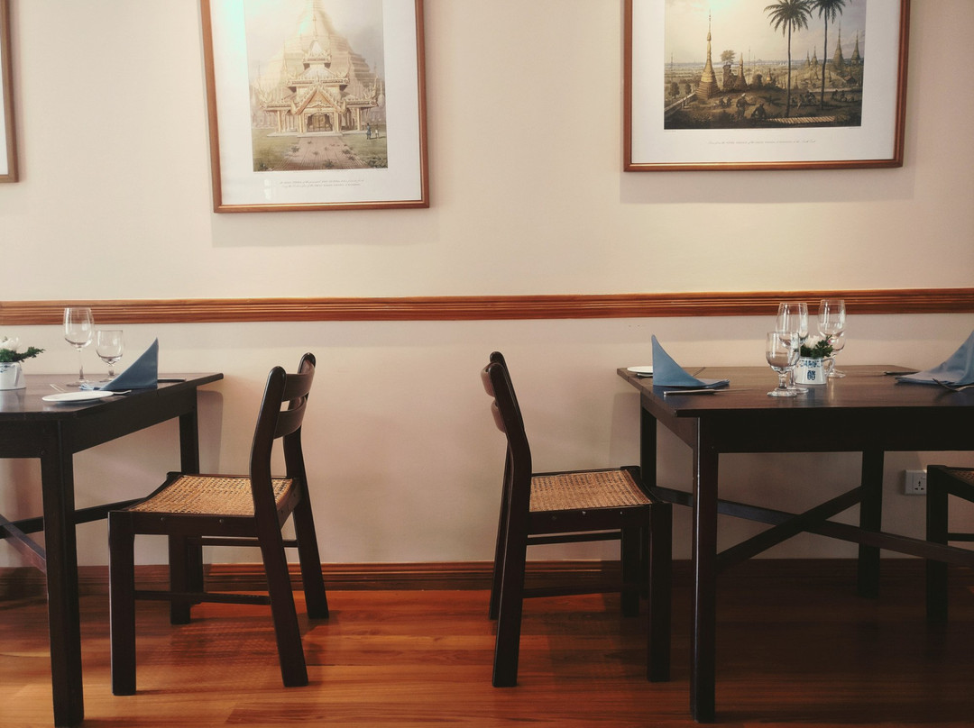 Sisson's Restaurant & Bar