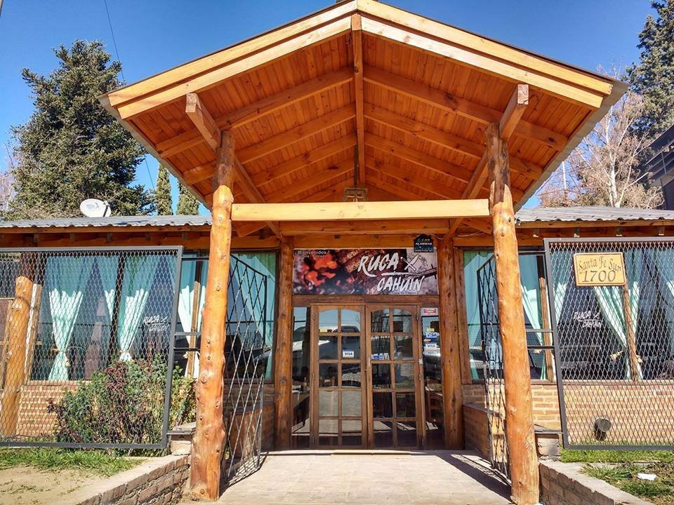 Villa El Chocon餐馆和美食-Ruca Cahuin