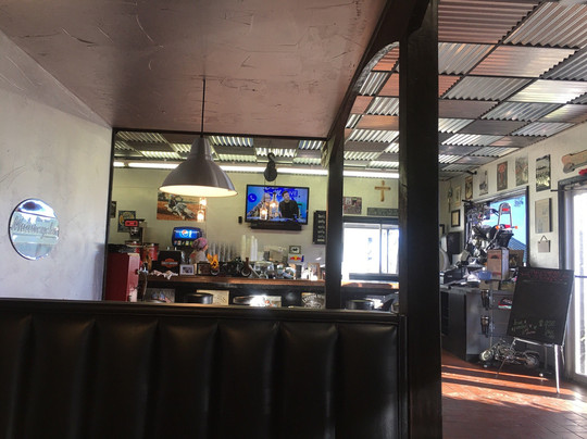 MJ'S Grill Mother Jug's