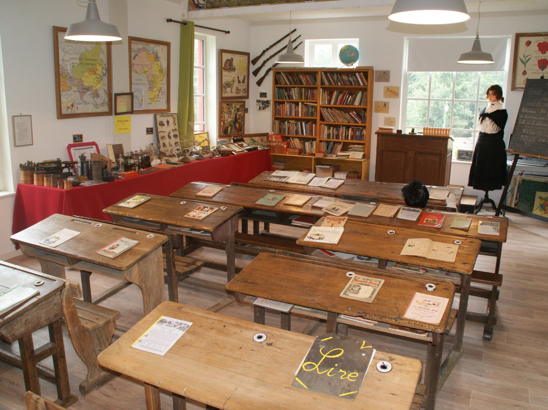 Ma p’tite école, musée des écoles景点图片