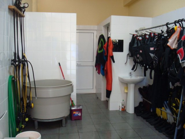 Calheta Diving Center-卡列塔必去景点