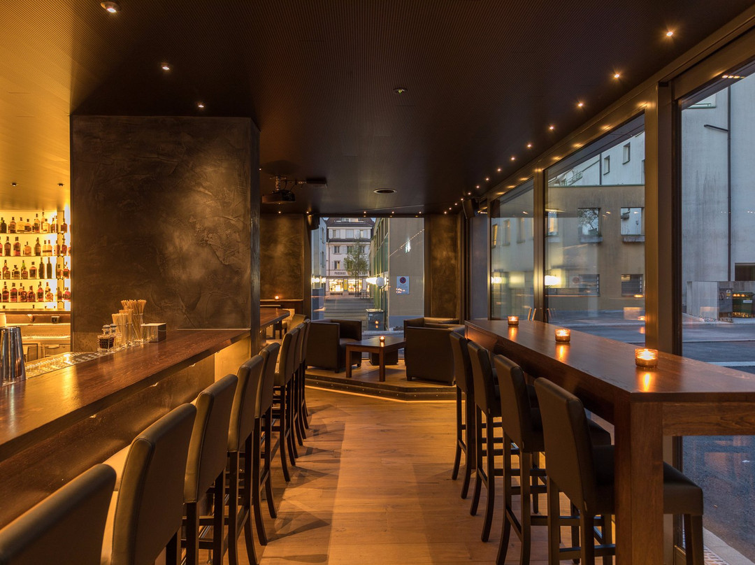 瓦利塞伦市旅游景点-my senses The Bar