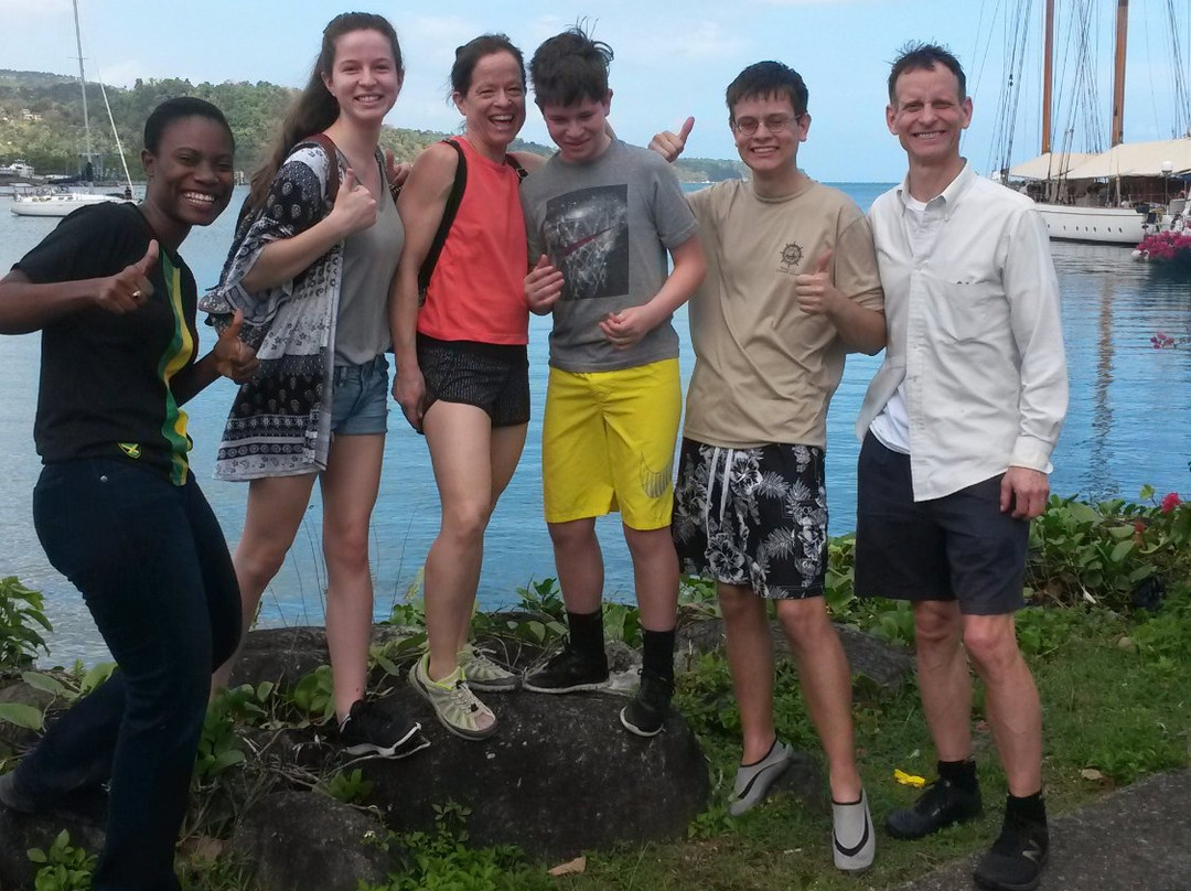 Tropical Video Tours-安东尼奥港必去景点