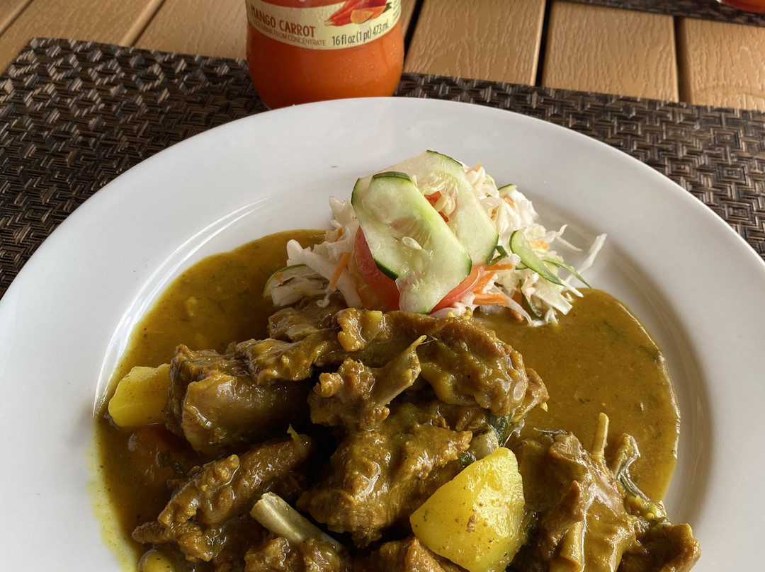 Snappaz Seafood Grill & Sports Bar